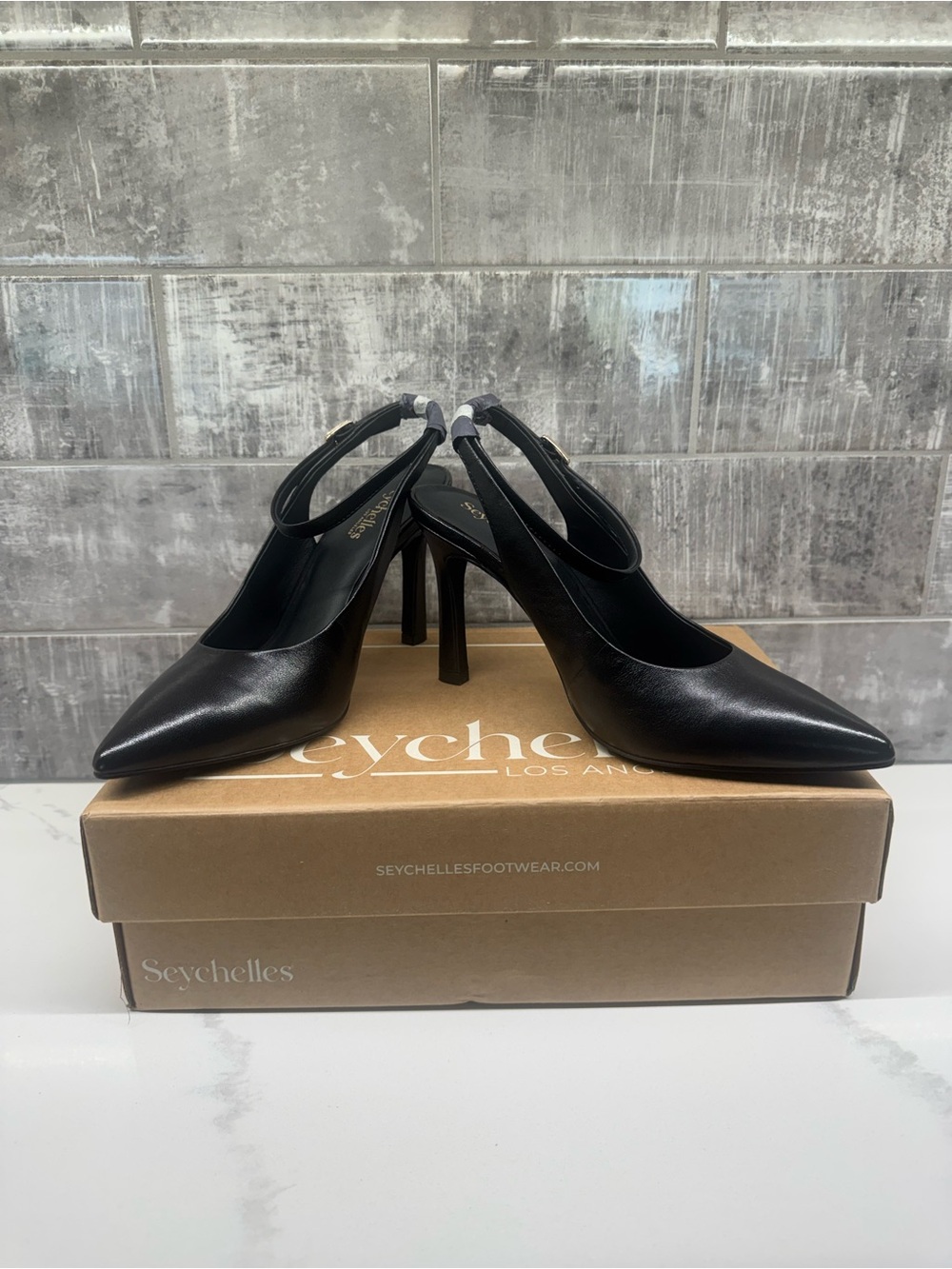 Seychelles Black Pointed Leather Slingback Heels